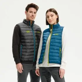 Veste i eget design