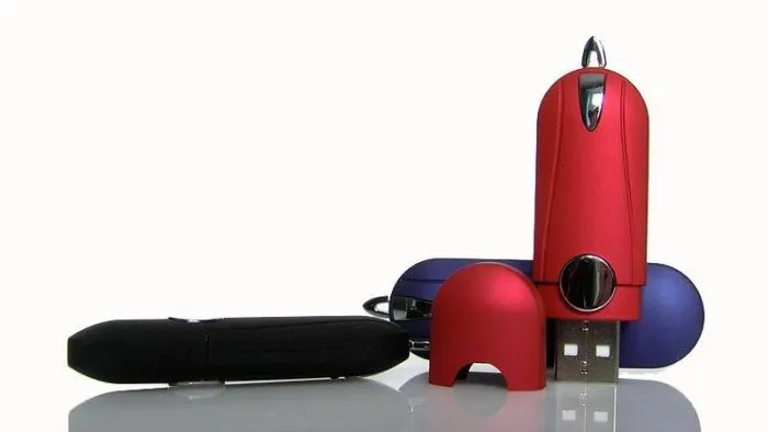 USB nøgle med dit 4-farvet logotryk