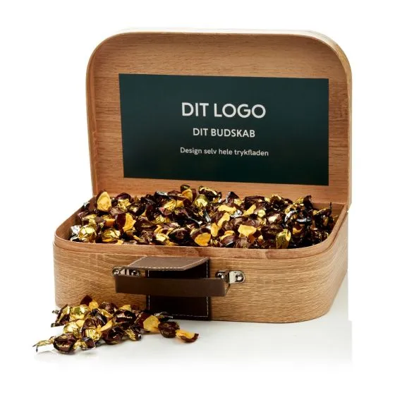 Slik og chokolade i gavekuffert med logo Large